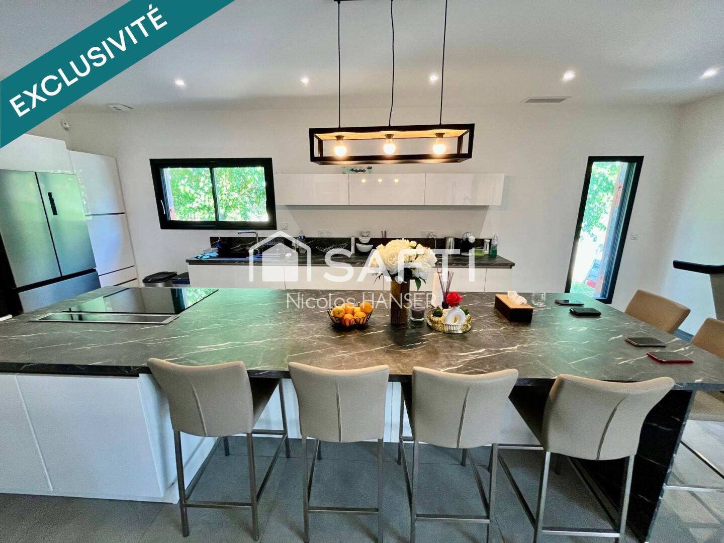 Maison à vendre, 162m², SAINT JULIEN LES ROSIERS