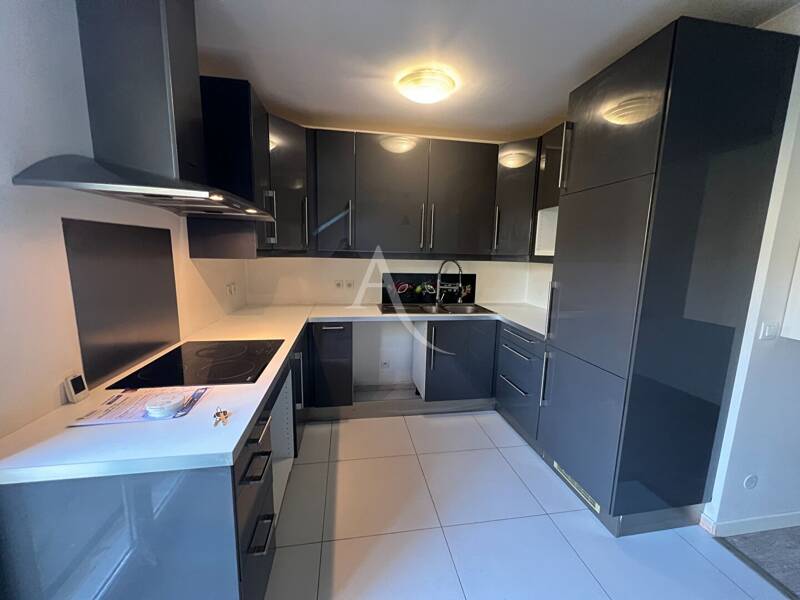 Maison à louer, 56m², SANTENY