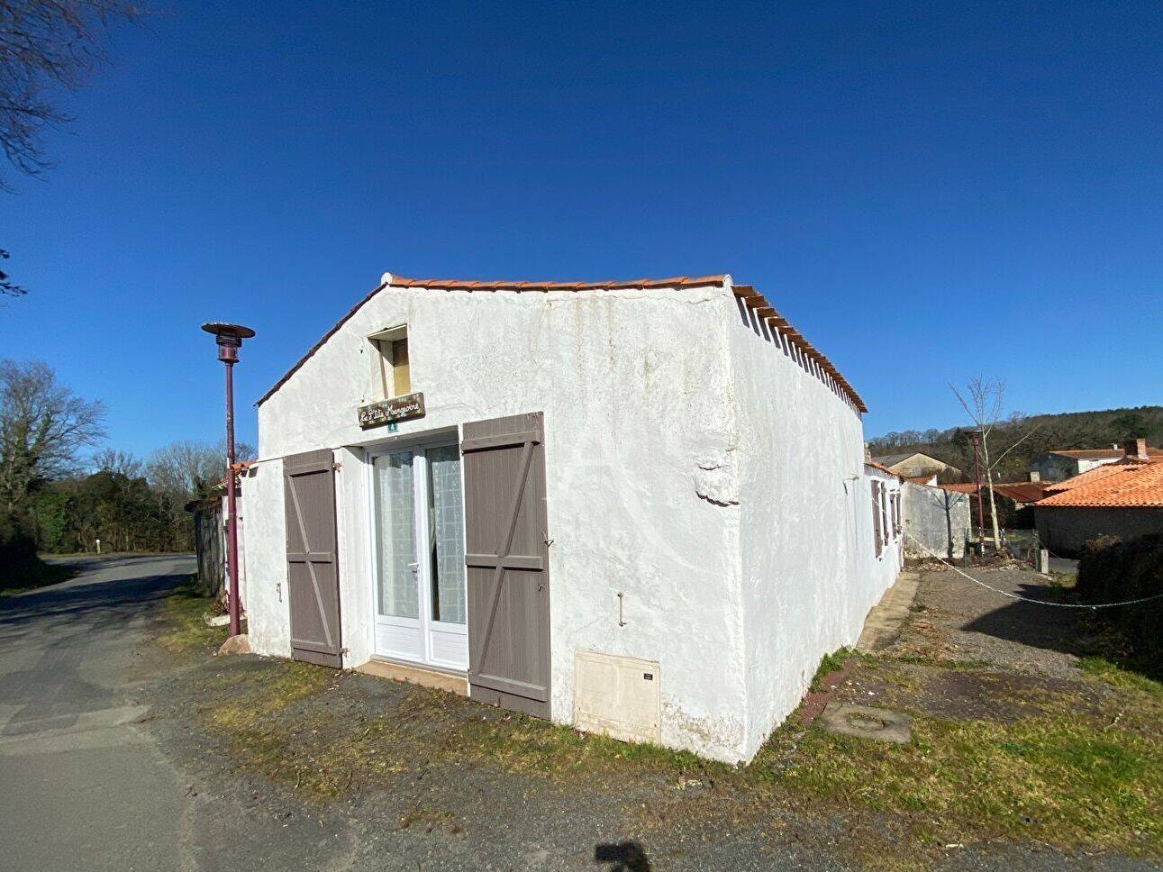 Maison à vendre, 99m², SAINT JULIEN DES LANDES