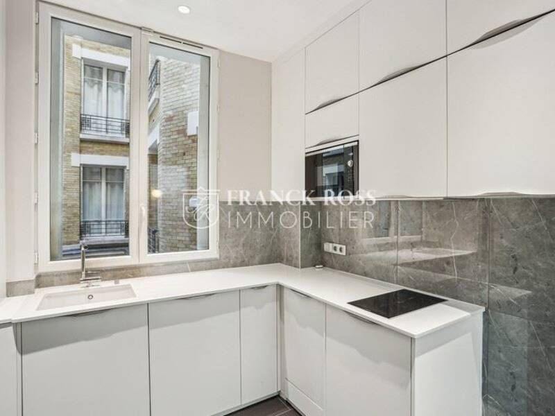 Maison à louer, 150m², PARIS 8E