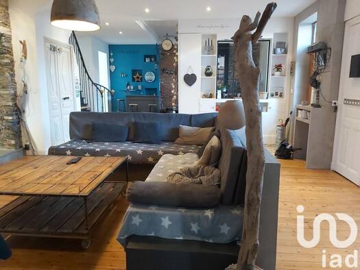 Maison à vendre 278 900 € 7 pièces 6 chambres 215 m² 391 m² de terrain Nieul-le-Dolent 85430