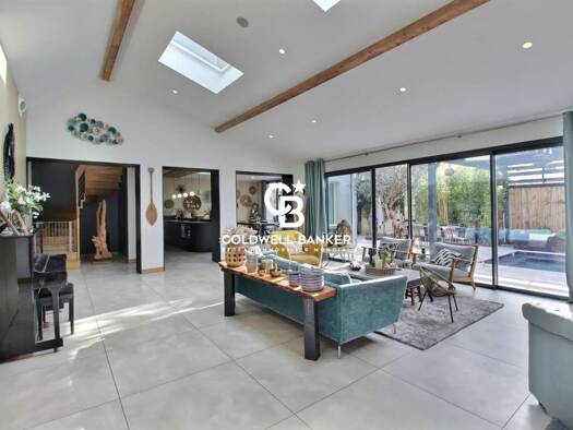 Maison à vendre 1 495 000 € 11 pièces 7 chambres 290 m² Centre-Ermitage Le Bouscat 33110