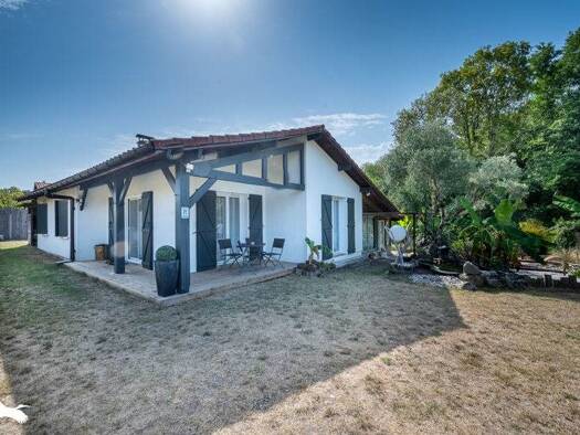 Maison à vendre 400 000 € 4 pièces 3 chambres 105 m² 613 m² de terrain St Paul en Born 40200