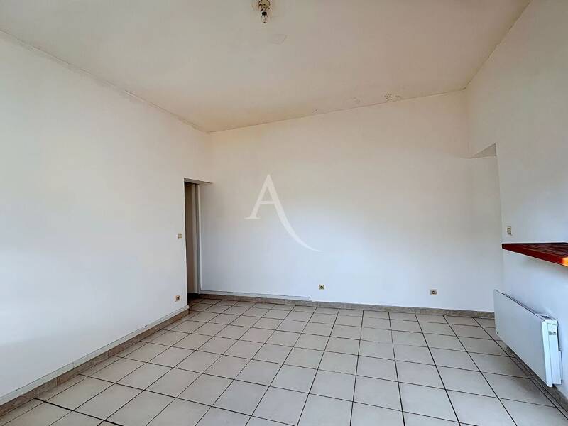 Maison à louer, 52m², VAUVERT