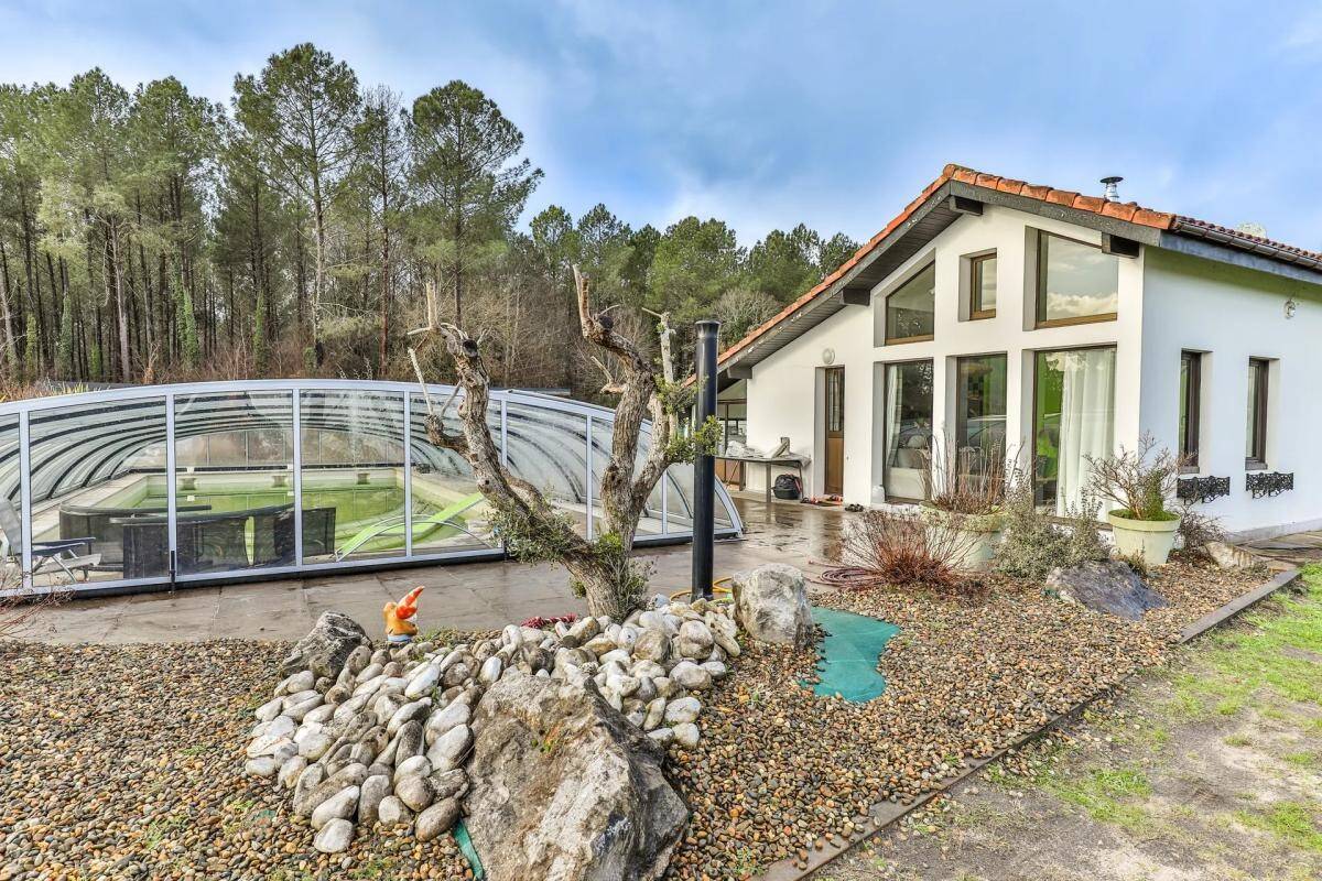 Maison à vendre, 75m², SAINT JULIEN EN BORN