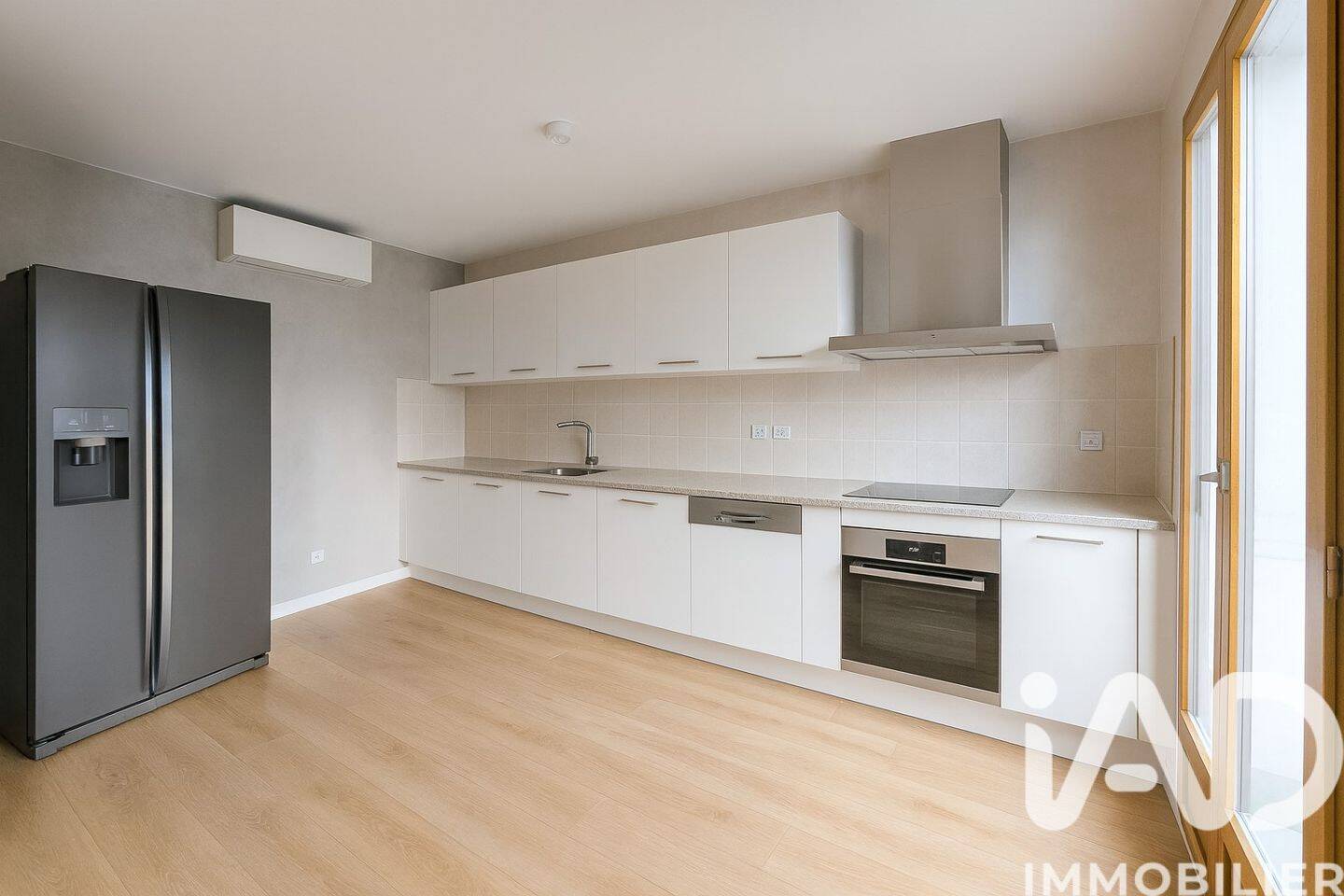 Maison à vendre, 135m², SAINT THIBAULT DES VIGNES