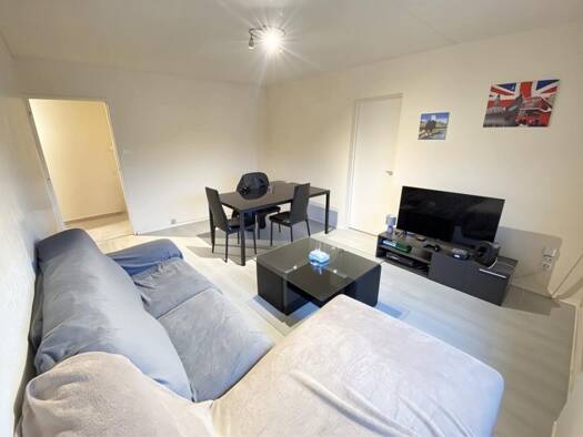 Appartement à vendre 147 000 € 3 pièces 2 chambres 89 m² Étage 3/3 Limousin-Aquitaine-Oury Sud Florange 57190