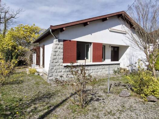 Maison à vendre 125 000 € 4 pièces 3 chambres 76 m² 784 m² de terrain Mauléon-Licharre 64130