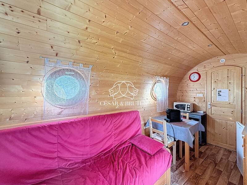 Maison à vendre, 400m², POUILLY SOUS CHARLIEU