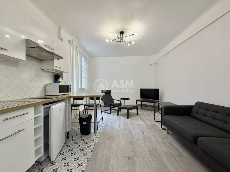 Maison à louer, 36m², COURBEVOIE
