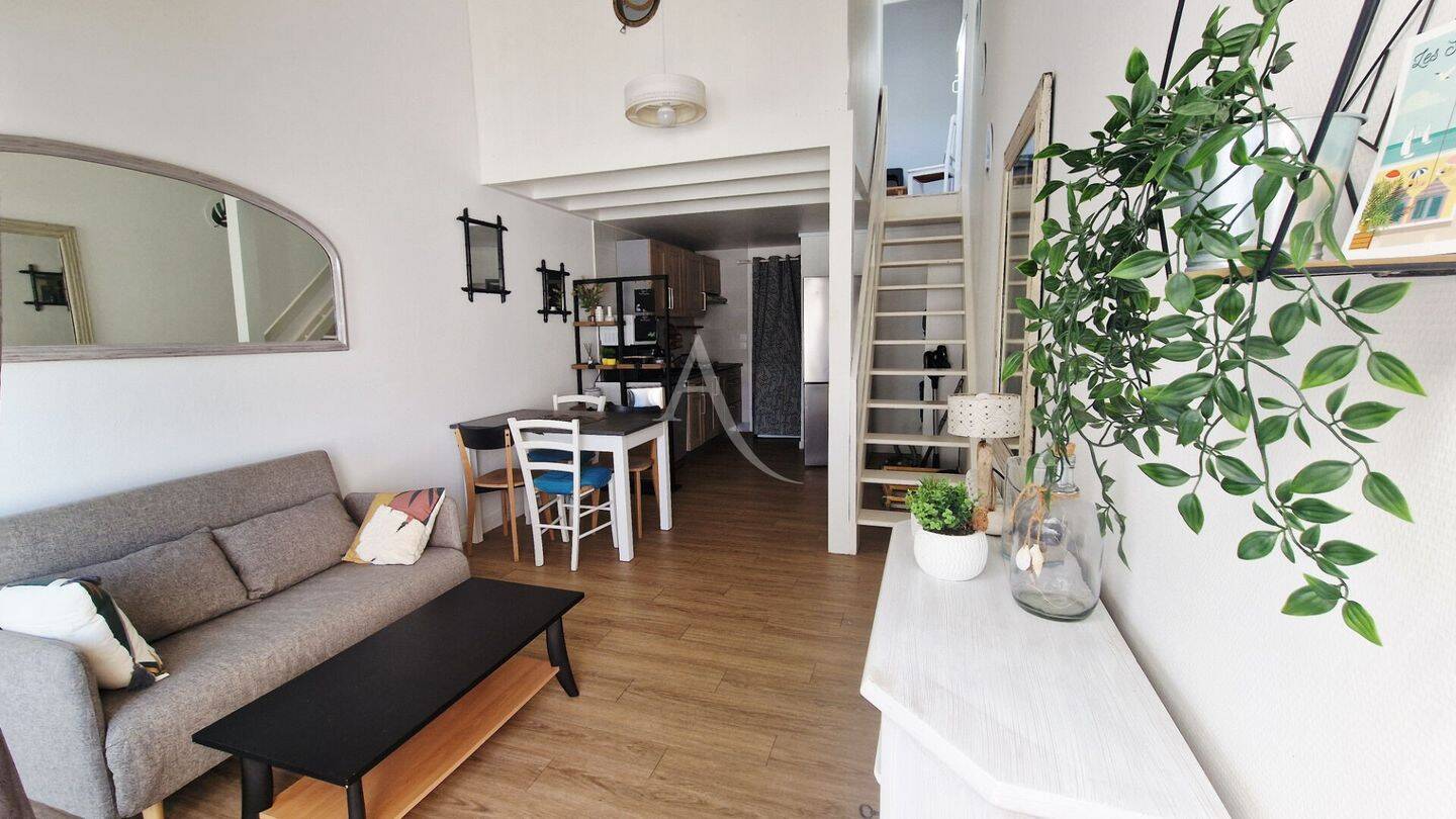 Maison à vendre, 28m², TALMONT SAINT HILAIRE