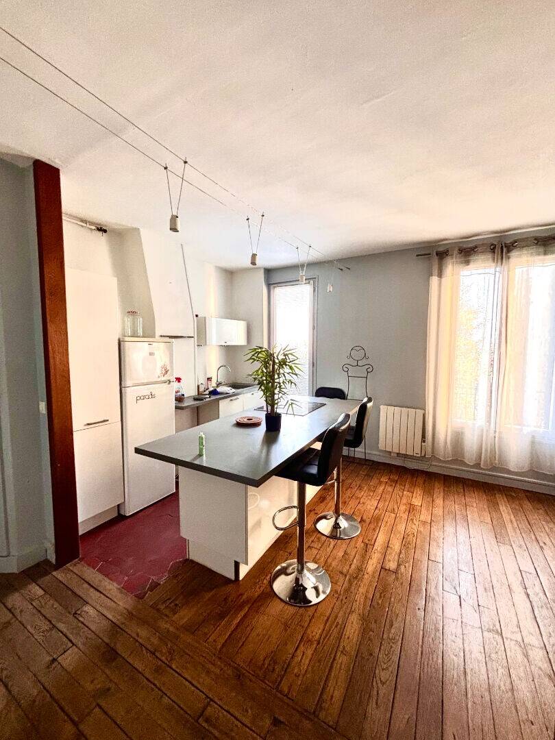Maison à louer, 35m², IVRY SUR SEINE