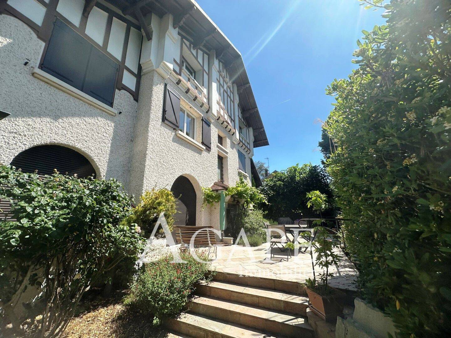 Maison à vendre, 225m², SAINT MAUR DES FOSSES
