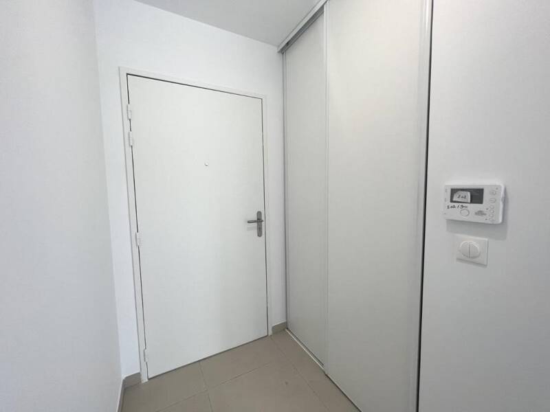 Maison à louer, 39m², VALBONNE