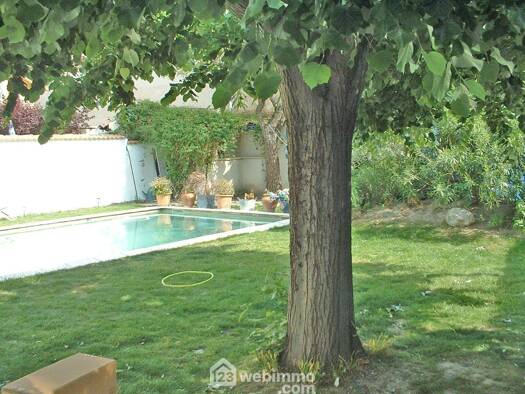 Demeure à vendre 498 000 € 8 pièces 5 chambres 185 m² 413 m² de terrain Saint Ruf-Trillade Sud Avignon 84000