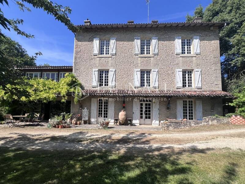 Maison à vendre, 360m², POITIERS