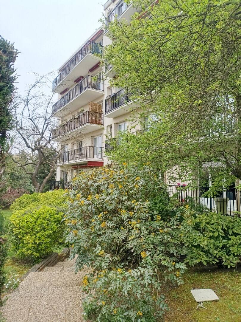 Maison à louer, 76m², SAINT MAUR DES FOSSES