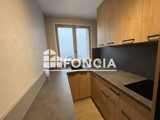 Appartement à louer 680 € 3 pièces 2 chambres 51,8 m² 7ème étage Brossolette Vandœuvre-lès-Nancy 54500