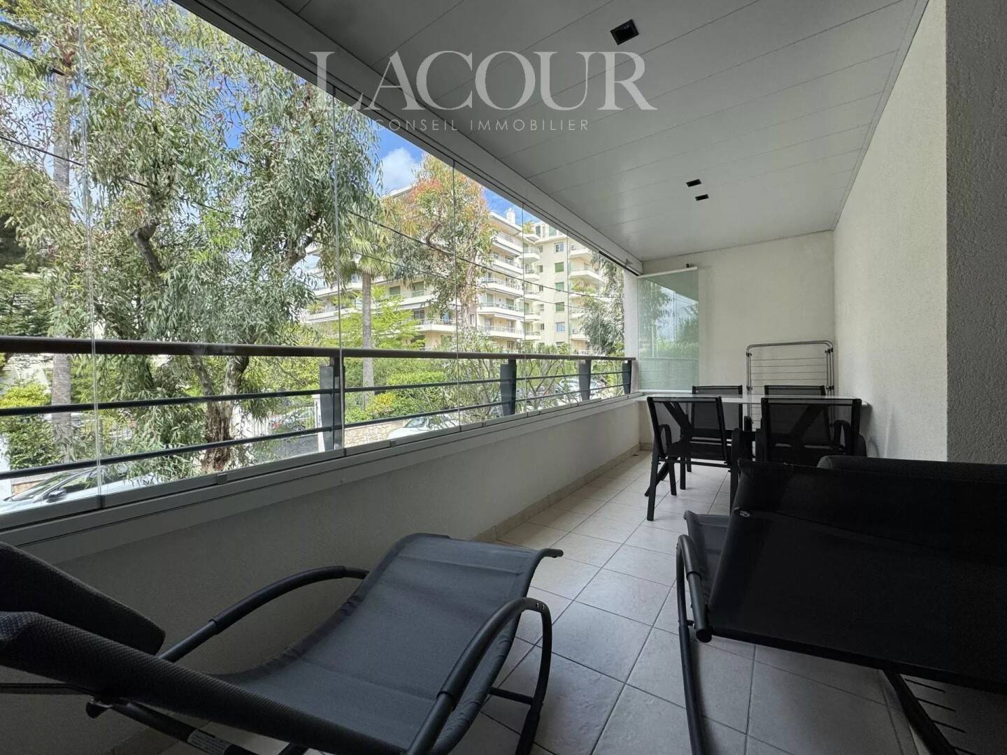 Maison à louer, 39m², CANNES