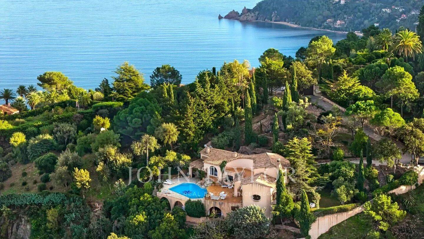 Maison à vendre, 315m², THEOULE SUR MER