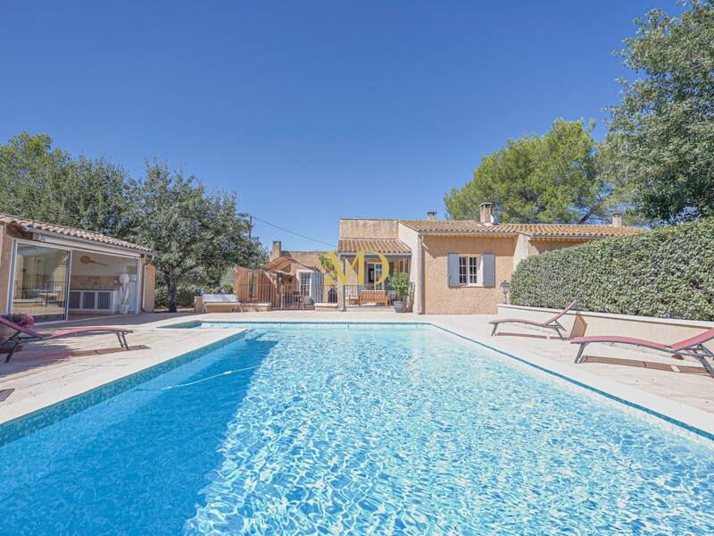 Maison à vendre, 119m², SAINT SATURNIN LES APT