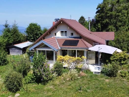 Maison à vendre 520 000 € 5 pièces 1 chambre 128 m² 1 260 m² de terrain Saint-Sixt 74800