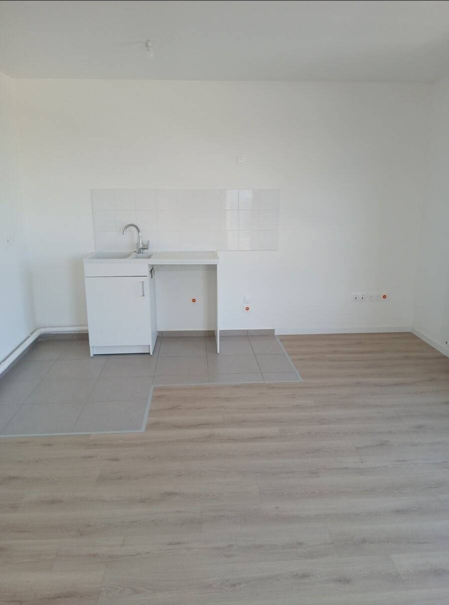 Maison à louer, 46m², VILLENEUVE LA GARENNE