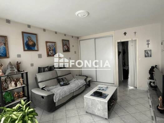 Appartement à vendre 52 000 € 1 pièce 43 m² Étage 5/11 Les Nations Vandœuvre-lès-Nancy 54500