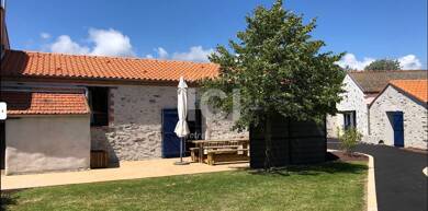 Appartement à louer 963 € 3 pièces 2 chambres 71 m² Le Clion-Bourg Pornic 44210