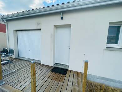 Maison de plain-pied à louer - Neuf 1 150 € 3 pièces 2 chambres 80 m² 656 m² de terrain Saint Louis de Montferrand 33440