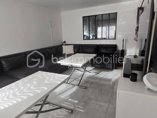 Appartement à vendre 180 000 € 5 pièces 4 chambres 103,1 m² Étage 2/5 Plaine Nord Épinay-sous-Sénart 91860