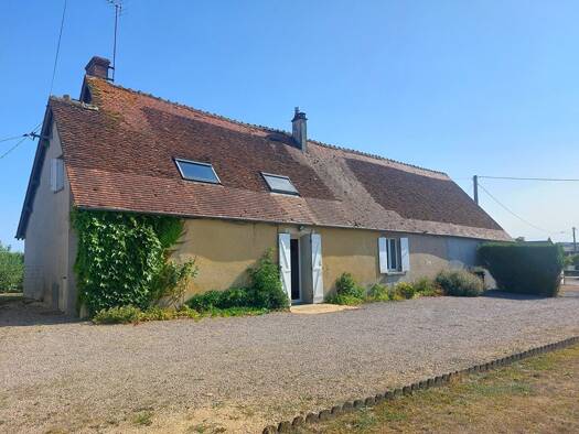 Maison à vendre 86 000 € 4 pièces 3 chambres 116 m² 1 600 m² de terrain Saint Just 18340