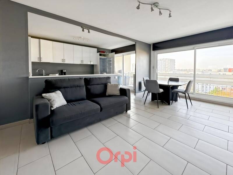 Maison à louer, 67m², LYON 8E