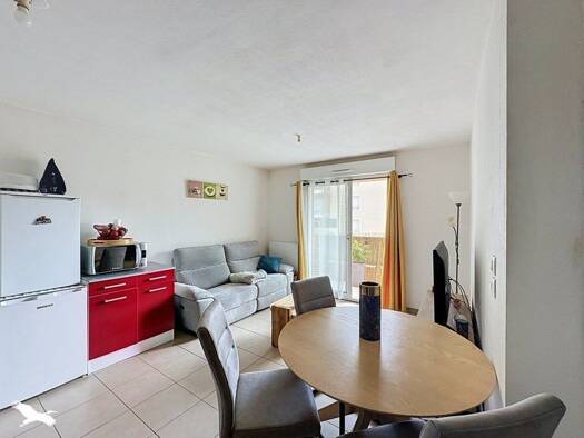 Appartement à vendre 128 850 € 2 pièces 1 chambre 39 m² Étage 1/3 Juvignac 34990