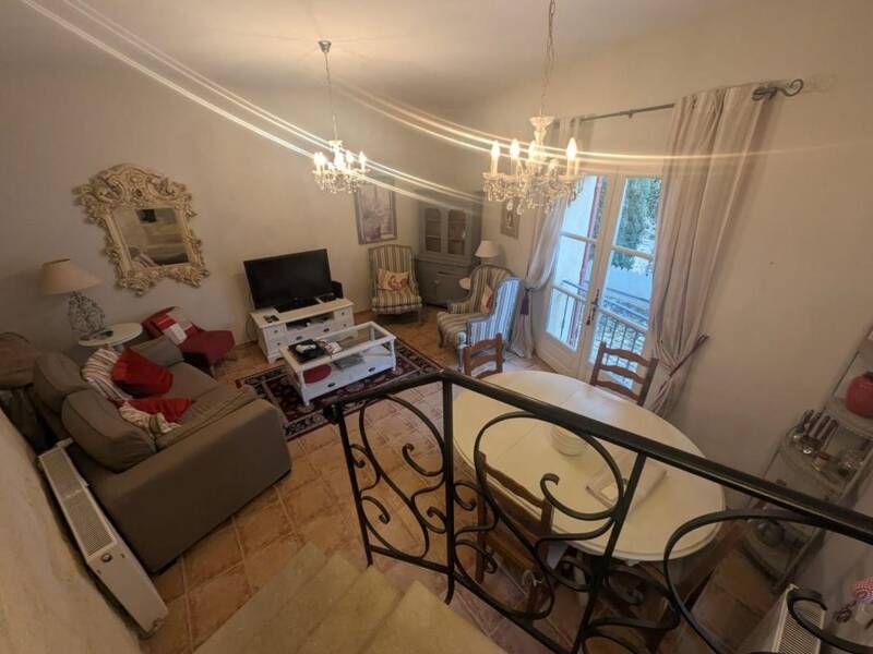 Maison à louer, 72m², UZES