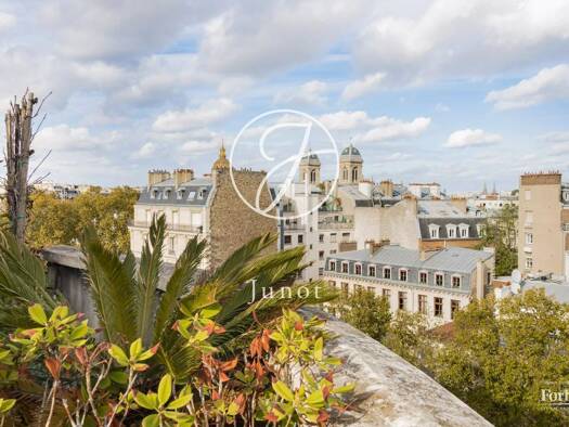 Appartement à vendre 1 570 000 € 2 pièces 2 chambres 55,14 m² Étage 8/8 Ecole Militaire Paris 7ème arrondissement 75007