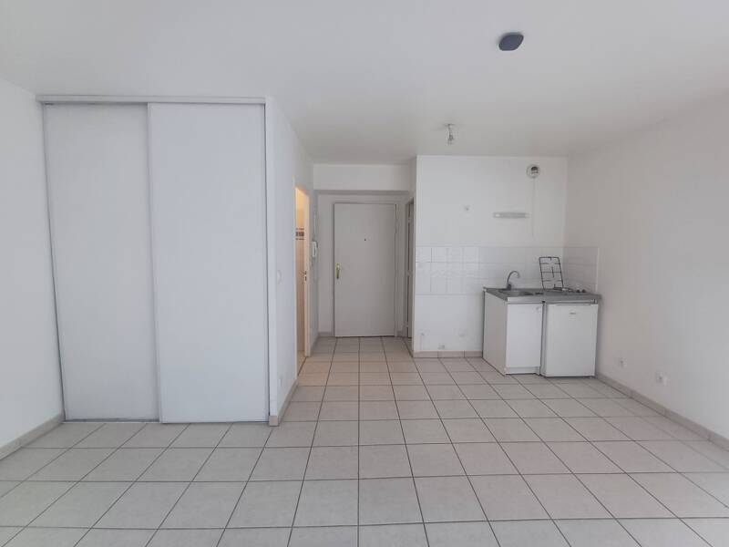 Maison à louer, 23m², SAINT ETIENNE