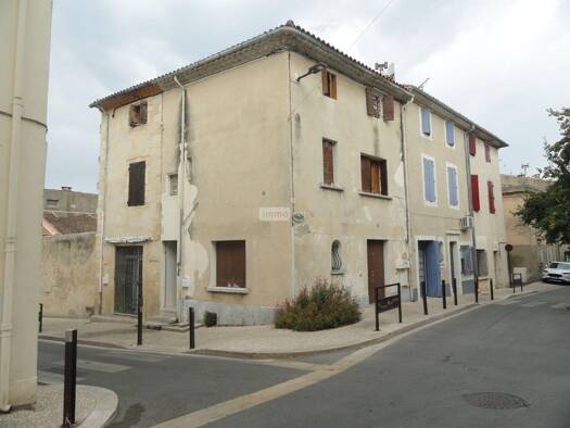 Immeuble à vendre 118 000 € 78,58 m² Centre Ancien Saint-Gilles 30800