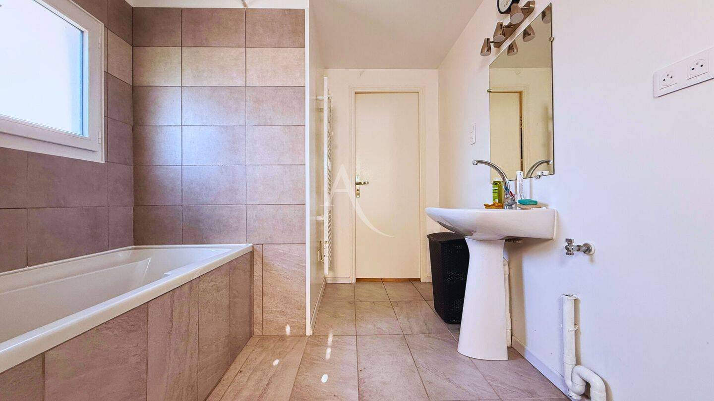 Maison à vendre, 60m², LA ROCHE SUR YON