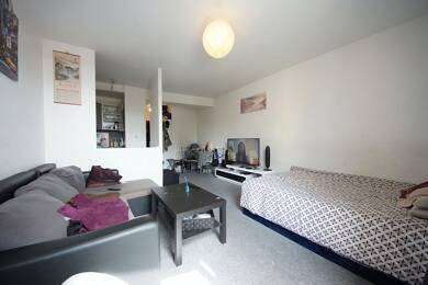 Appartement à vendre 91 000 € 1 pièce 28 m² Dernier étage, Étage 2/2 Ris Orangis 91130