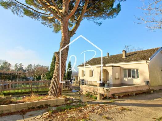 Maison de plain-pied à vendre 397 000 € 4 pièces 3 chambres 98 m² 1 537 m² de terrain Simandres 69360