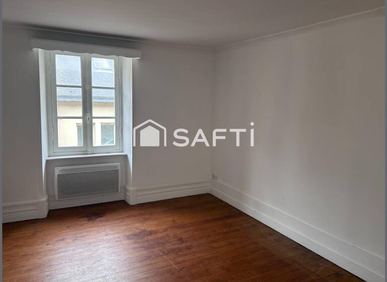 Immeuble à vendre 224 000 € 130 m²<br/>superficie Centre Ville Saint-Pol-de-Leon 29250