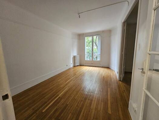 Appartement à vendre 490 000 € 2 pièces 1 chambre 56 m² Étage 2/7 Manin-Jaurès Paris 19ème arrondissement 75019