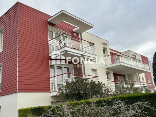 Appartement à vendre 159 900 € 3 pièces 2 chambres 58,6 m² RDC/3 Niort 79000