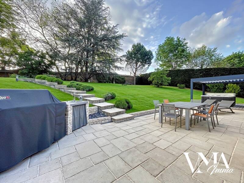 Maison à vendre, 140m², LIMONEST