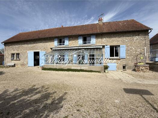 Maison à vendre 295 000 € 4 pièces 3 chambres 95 m² Montereau-sur-le-Jard 77950