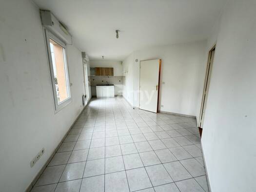 Appartement à louer 497 € 2 pièces 1 chambre 37,5 m² RDC Cités-Gaillardin Montargis 45200