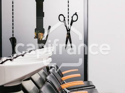 Institut de beauté à vendre Fonds de commerce 89 000 € 3 pièces 88 m² de surface de vente Bel-Air Salon-de-Provence 13300