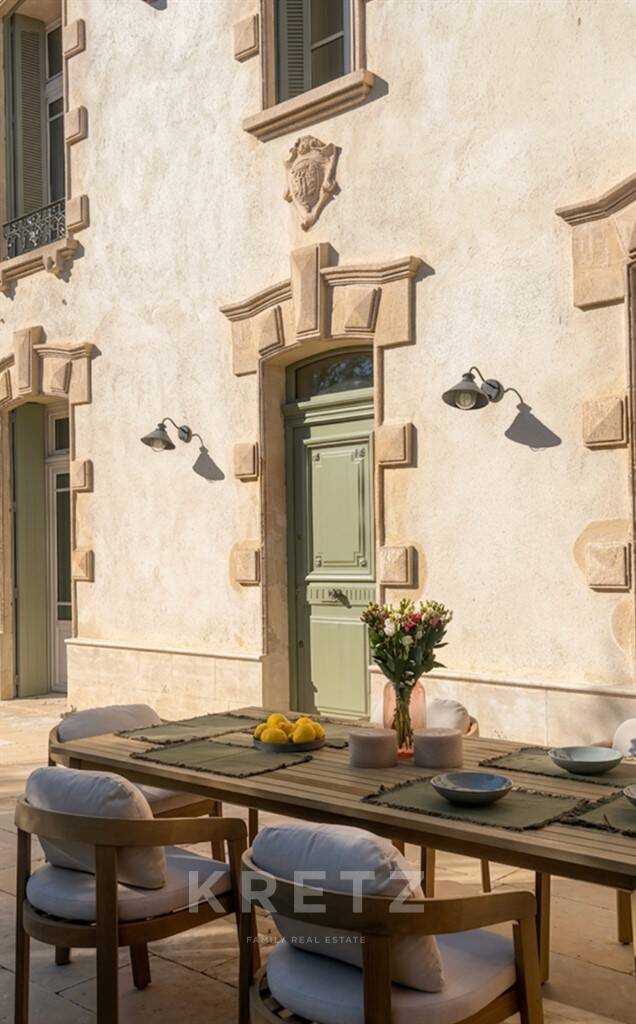 Maison à vendre, 392m², MAUSSANE LES ALPILLES