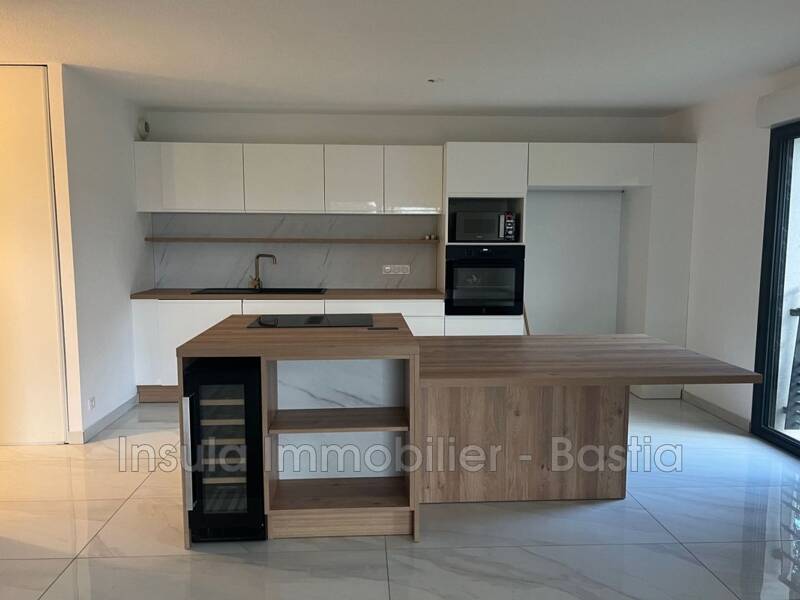 Maison à louer, 69m², BASTIA